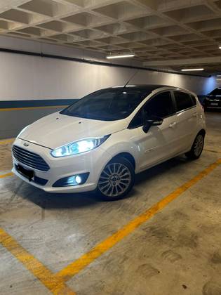 FORD FIESTA 1.6 TITANIUM PLUS HATCH 16V FLEX 4P POWERSHIFT